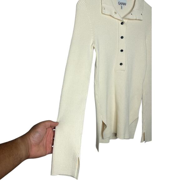 Ganni Beige Ribbed Rayon Long Sleeve Thick Turtleneck Sweater Top Size Medium - Picture 7 of 11